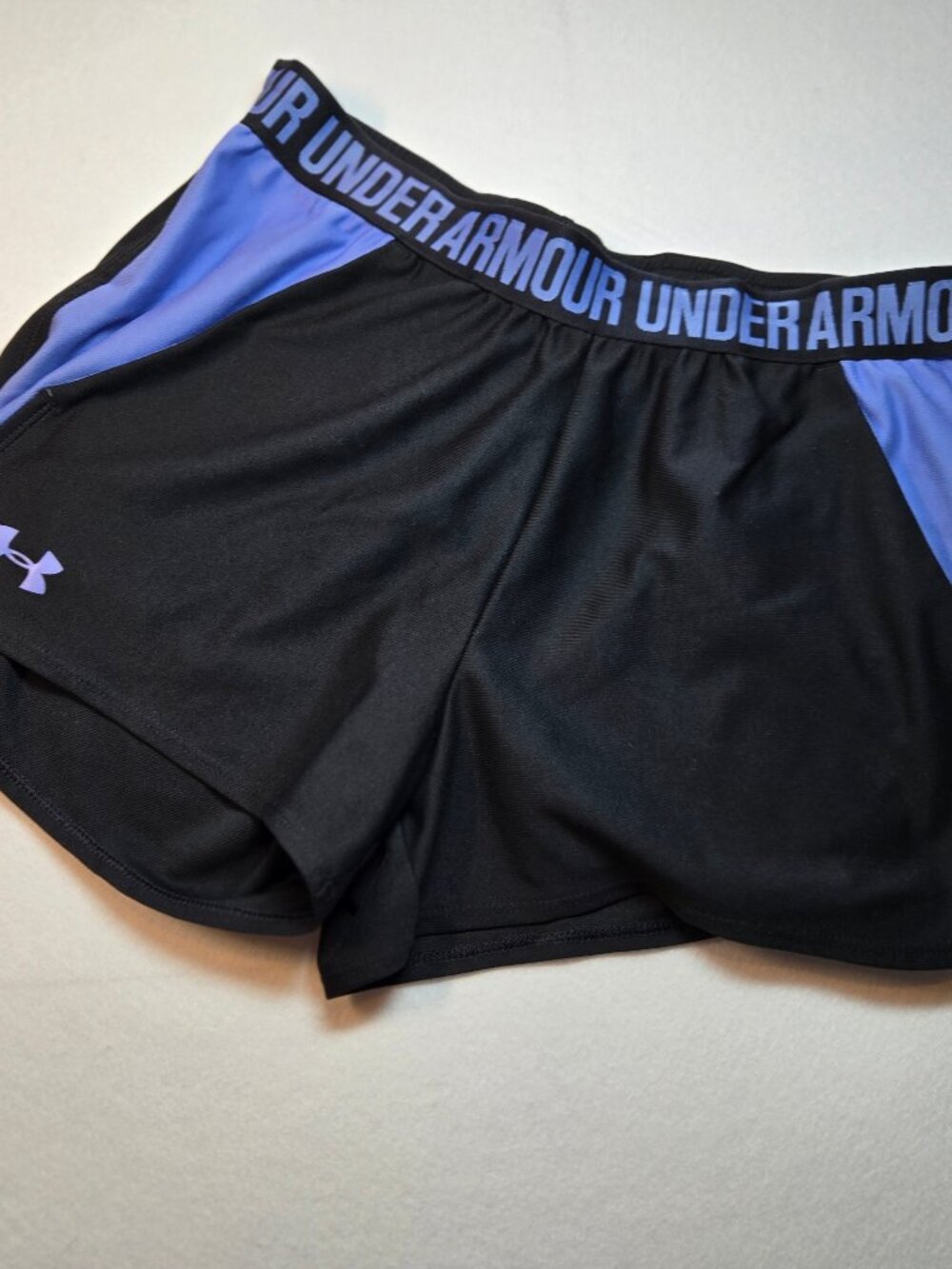 Under Armour Womens Athletic Shorts Black Blue Size M
